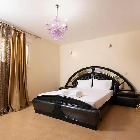 The Spacious & Quiet Maisonette