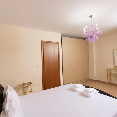 The Spacious & Quiet Maisonette 펜션 *