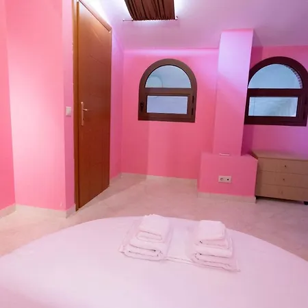 The Spacious & Quiet Maisonette